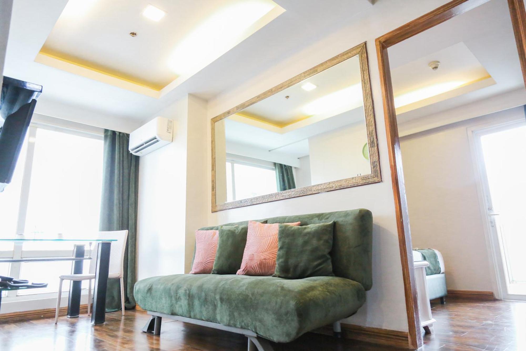 Pacific Bay Grand Suites Manila Exterior photo